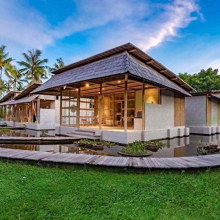Pravasa Gili Resort By Kajane ギリ島 エクステリア 写真
