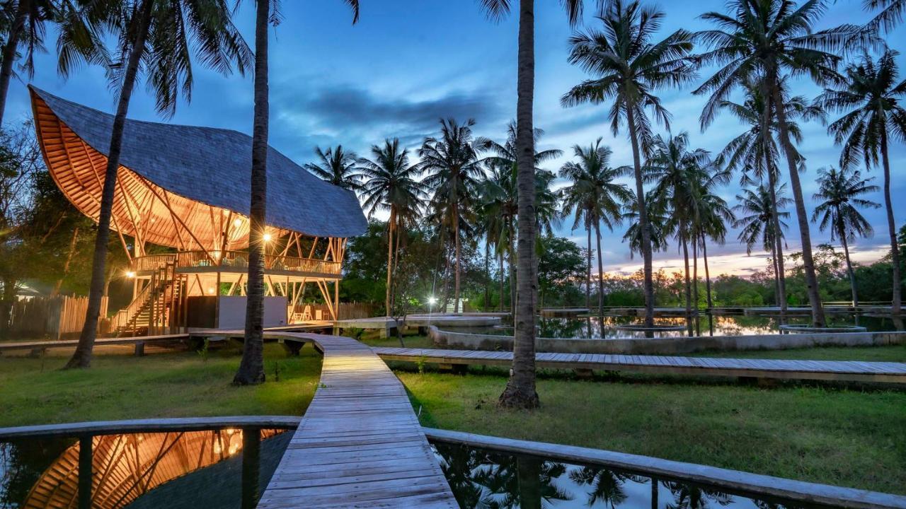 Pravasa Gili Resort By Kajane ギリ島 エクステリア 写真